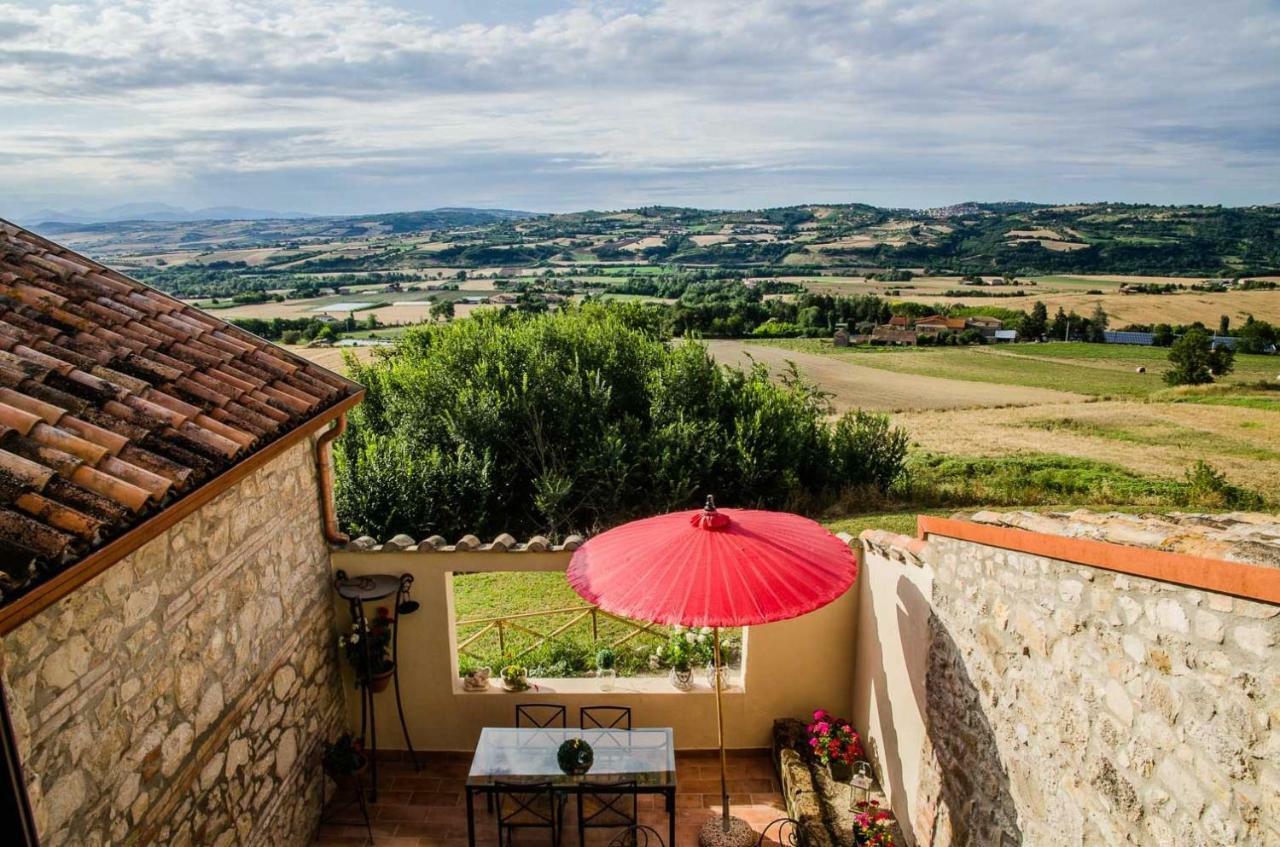 Pensjonat Country Relais La Torretta Baronale San Giorgio del Sannio Zewnętrze zdjęcie