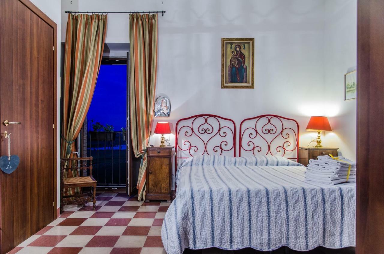 Pensjonat Country Relais La Torretta Baronale San Giorgio del Sannio Zewnętrze zdjęcie
